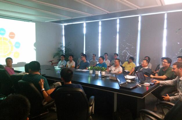 国际团队BIM专家在永利集团课堂