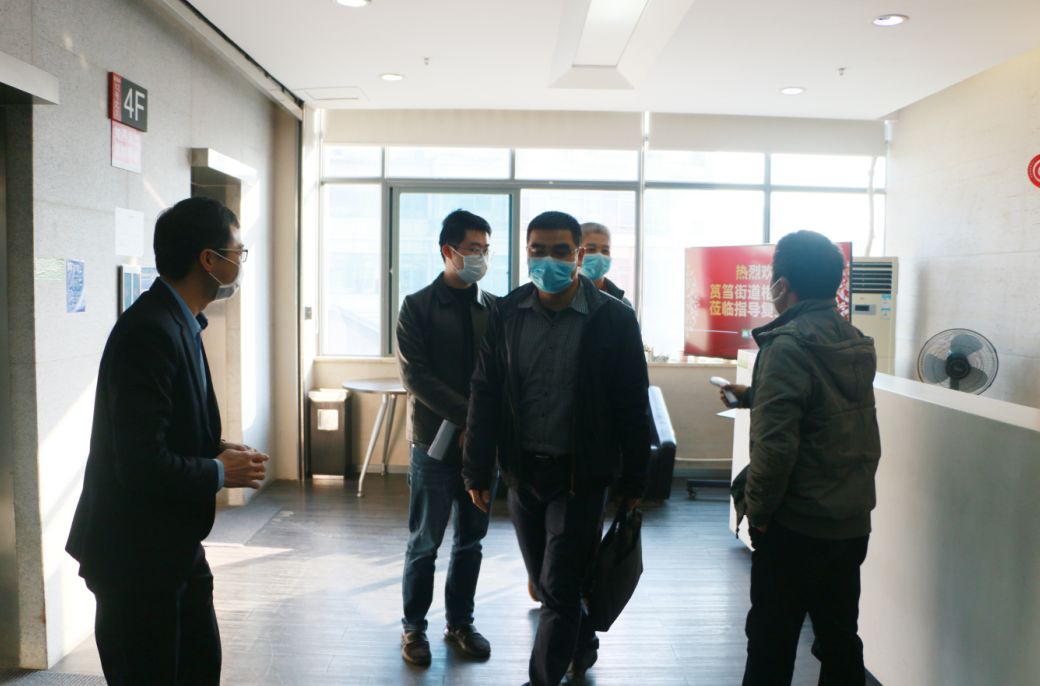 万众一心，，，，，，，携手抗疫 | 筼筜街道主任苏克一行莅临永利集团指导复工情形